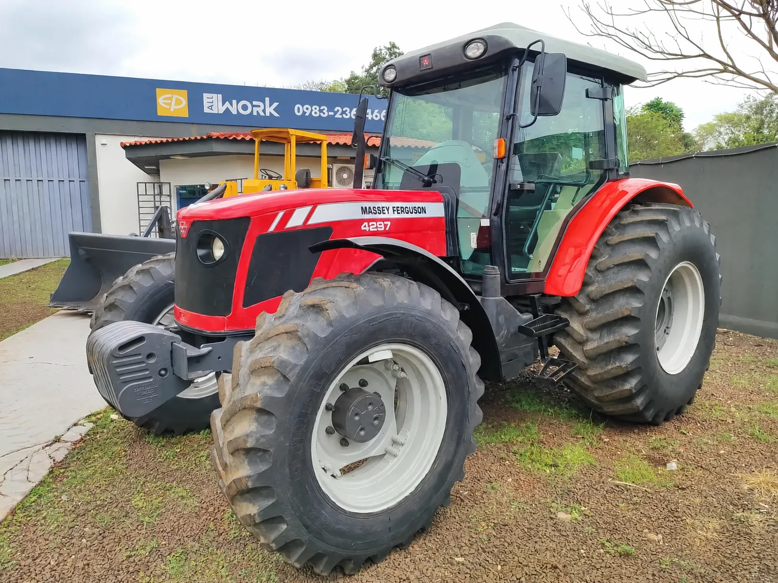 Massey Ferguson MF4297 - Tractor 120 HP en venta en Paraguay