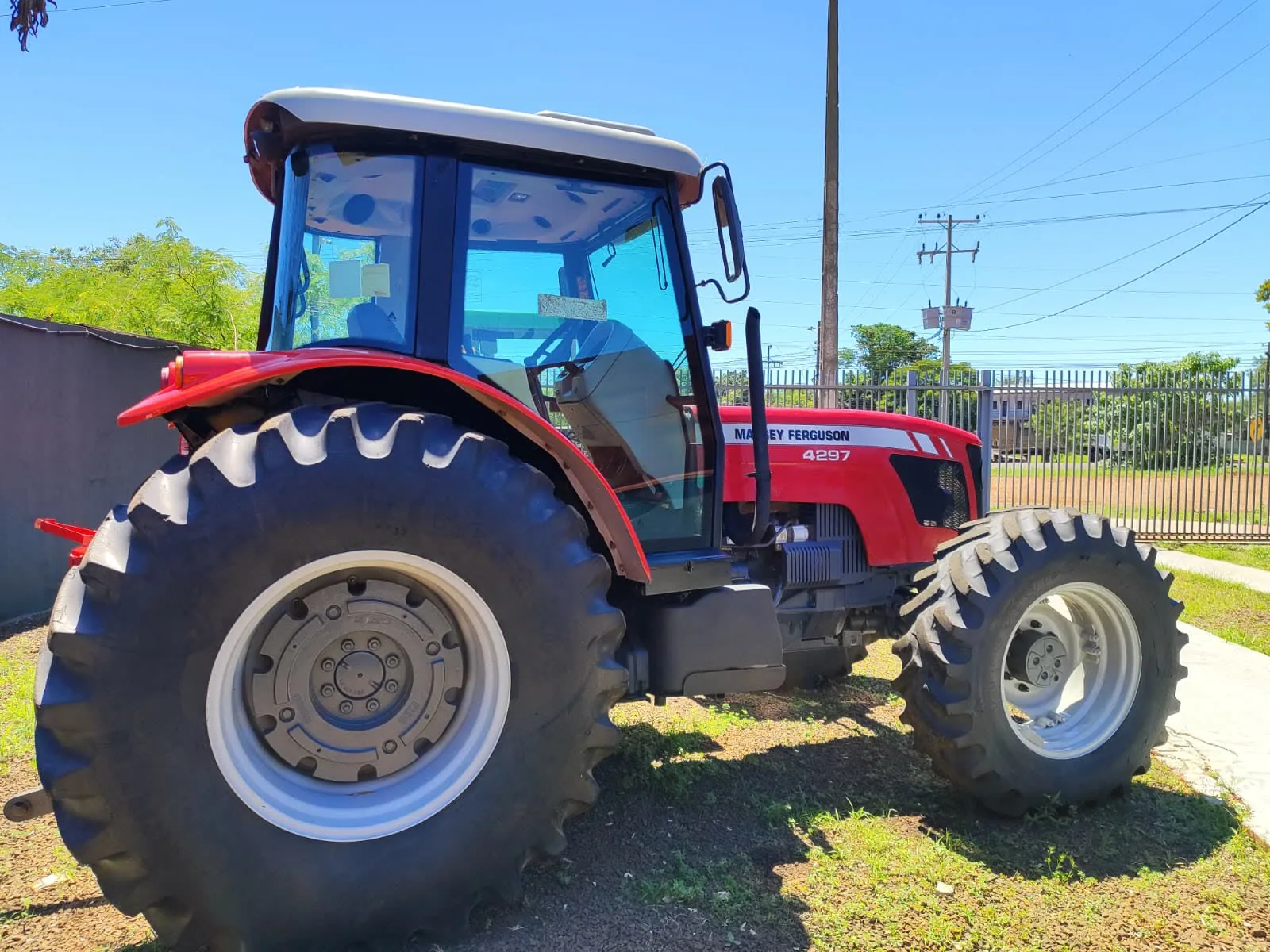 Massey Ferguson MF4297 - Tractor 120 HP miniatura 6
