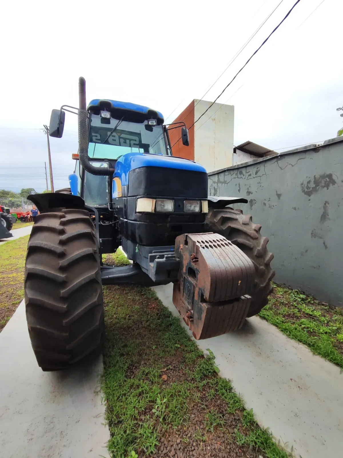 New Holland TM7010 - Tractor 140 HP miniatura 3